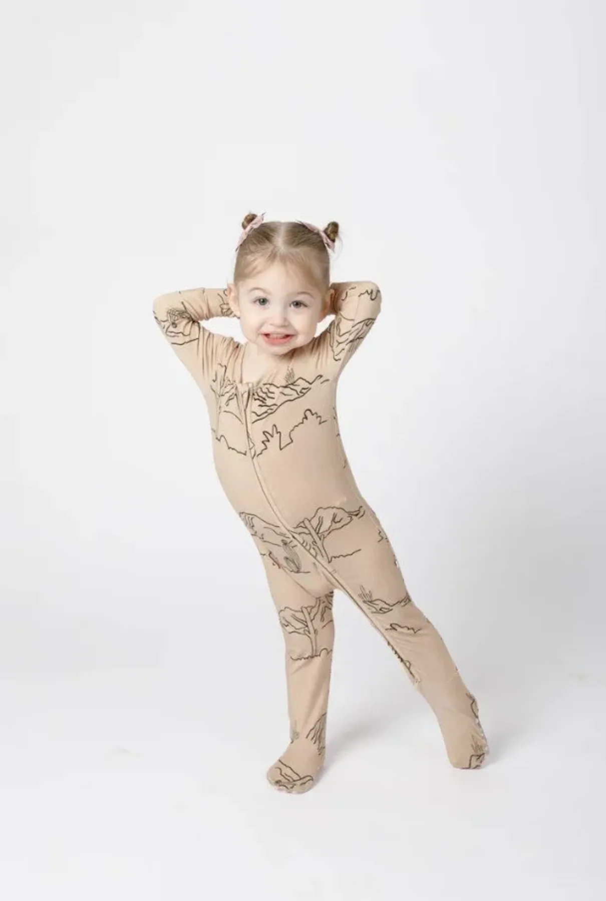 Nadia Azariyeva collaboration with Bashful Baby